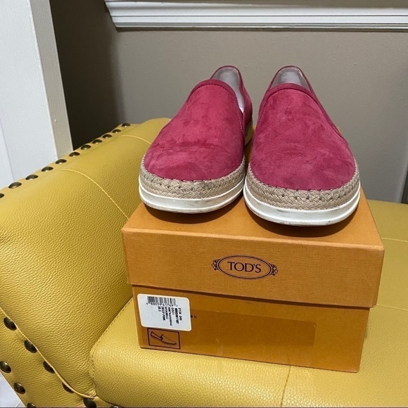 Tod's Espadrilles Deep Pink Suede size 8.5 loafer flats vacation shoes - Picture 2 of 5